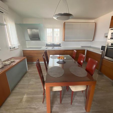Apartments Luana With Private Jacuzzi Zadar Exterior photo