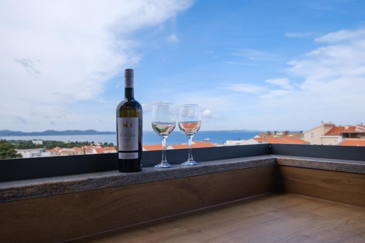 Apartments Luana With Private Jacuzzi Zadar Exterior photo