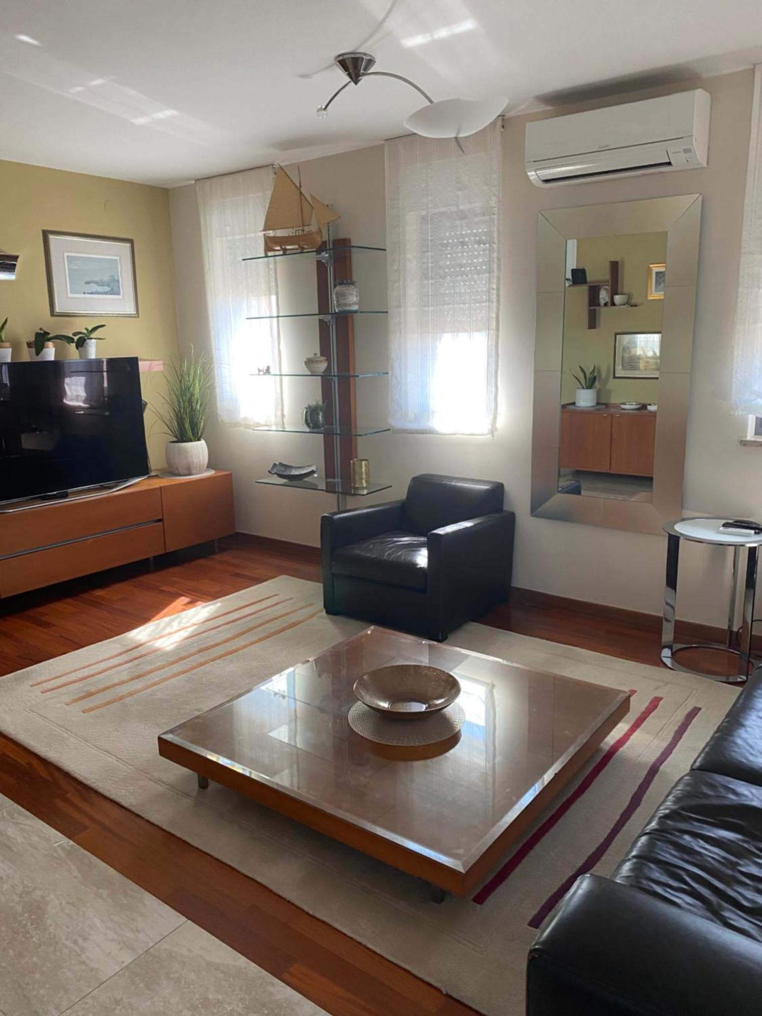 Apartments Luana With Private Jacuzzi Zadar Exterior photo