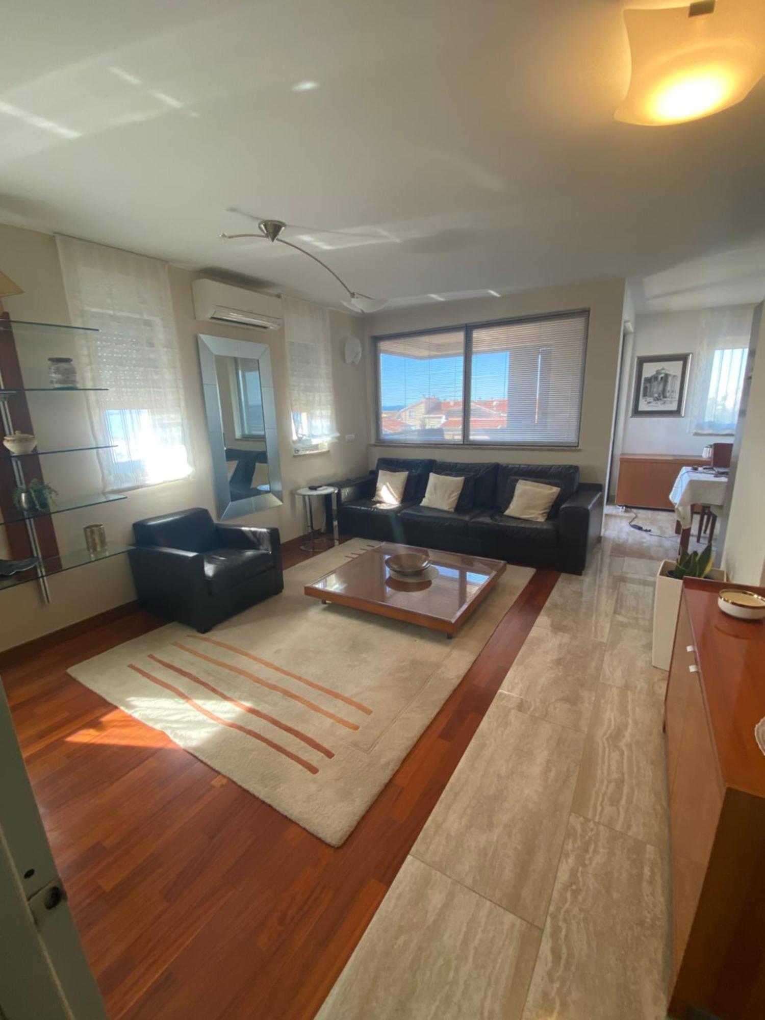 Apartments Luana With Private Jacuzzi Zadar Exterior photo